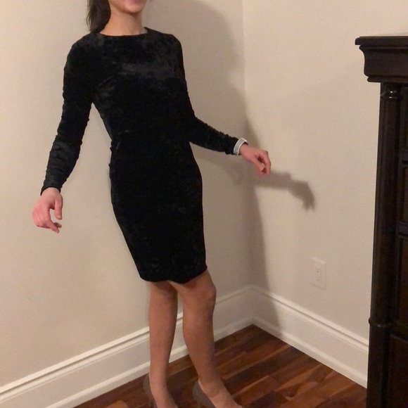 Dress - Picture 2 of 2